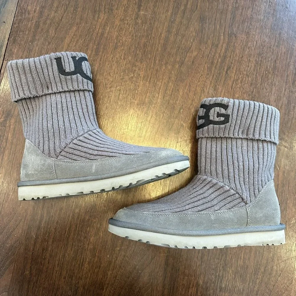UGG Charcoal Gray Classic Knit & Suede Boots Women’s Size 8